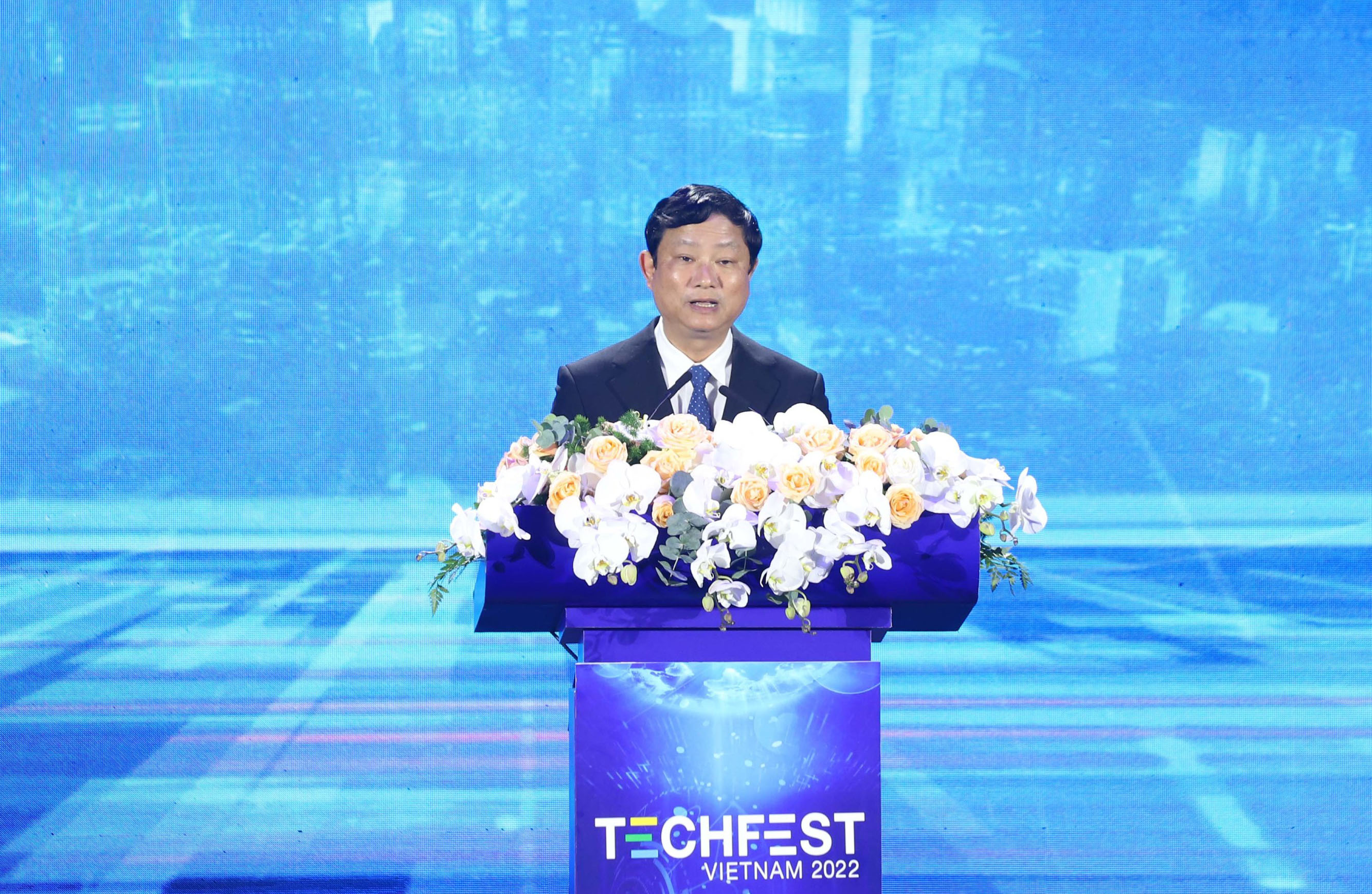 Đồng chí Võ Văn Minh phát biểu tại chương trình Dấu ấn TECHFEST 2022.